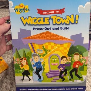 Wiggle Town Press-Out and Build Kids Book